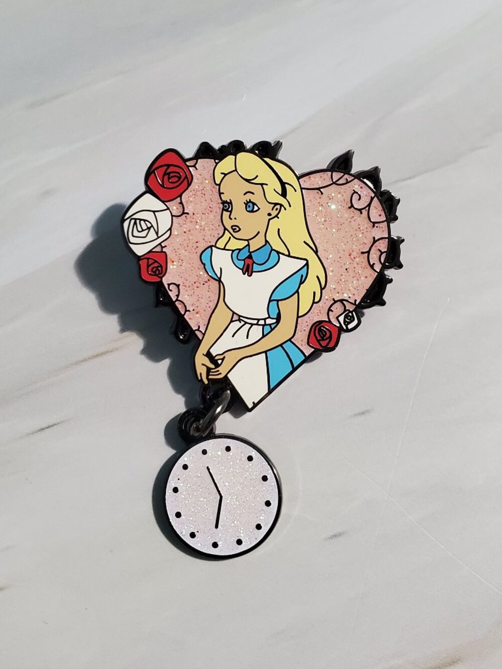 ✨$5 OFF $25 ✨ Disney Alice in Wonderland Fantasy Pin